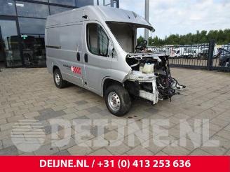 Auto da rottamare Peugeot Boxer Boxer (U9), Van, 2006 2.2 HDi 150 2013/2