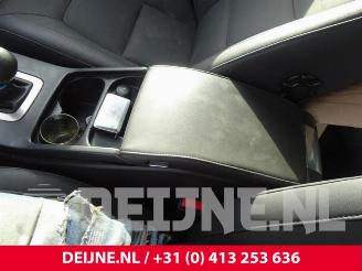 Volvo V-70 V70 (BW), Combi, 2007 / 2016 1.6 DRIVe 16V picture 35