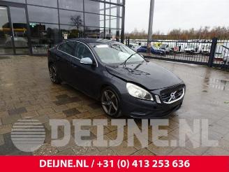 Auto da rottamare Volvo S-60 S60 II (FS), Sedan, 2010 / 2018 1.6 DRIVe,D2 2012/9