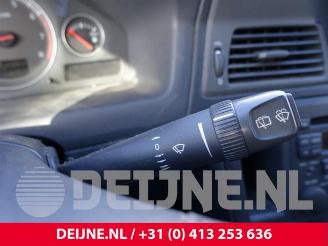 Volvo V-70 V70 (SW), Combi, 1999 / 2008 2.4 20V 140 picture 26