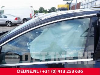 Volvo V-60 V60 I (FW/GW), Combi, 2010 / 2018 2.4 D6 20V AWD Twin Engine Plug-in Hybrid picture 15