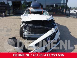Volvo V-60 V60 I (FW/GW), Combi, 2010 / 2018 2.0 T4 16V picture 2
