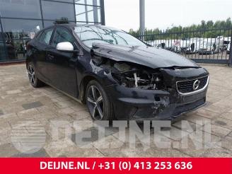 Auto da rottamare Volvo V-40 V40 (MV), Hatchback 5-drs, 2012 / 2019 2.0 D2 16V 2017/7