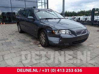 Auto da rottamare Volvo V-70 V70 (SW), Combi, 1999 / 2008 2.4 D5 20V 2005/7