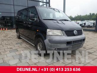 Salvage car Volkswagen Transporter Transporter T5, Van, 2003 / 2015 2.5 TDi 2006/2