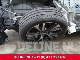 Volvo V-60 V60 II (ZW), Combi, 2018 2.0 B3 16V Mild Hybrid picture 10