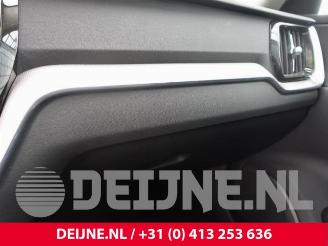 Volvo V-60 V60 II (ZW), Combi, 2018 2.0 B3 16V Mild Hybrid picture 24