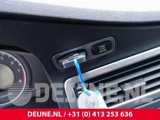 Volvo V-70 V70 (BW), Combi, 2007 / 2016 2.0 16V picture 22
