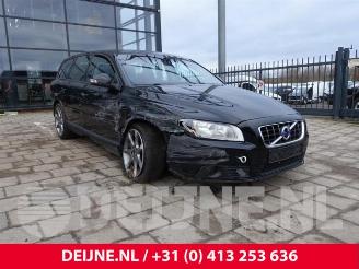Auto da rottamare Volvo V-70 V70 (BW), Combi, 2007 / 2016 2.0 16V 2009/11