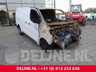 demontáž osobní automobily Opel Vivaro Vivaro, Van, 2019 1.5 CDTI 102 2020/2