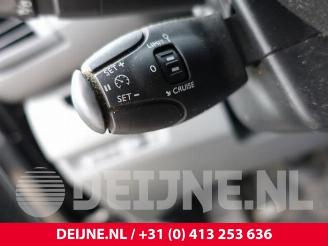 Peugeot Expert Expert (V1/VA/VB/VE/VF/VT/VY), Van, 2016 2.0 Blue HDi 180 16V picture 25