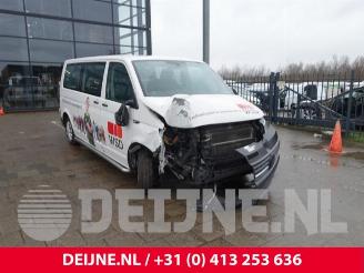 Sloopauto Volkswagen Transporter Transporter/Caravelle T6, Bus, 2015 / 2024 2.0 TDI 150 2015/10