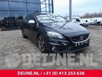 Auto da rottamare Volvo V-40 V40 (MV), Hatchback 5-drs, 2012 / 2019 1.6 D2 2013/4