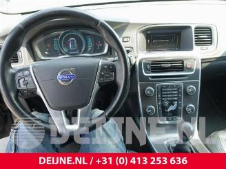 Volvo V-60 V60 I (FW/GW), Combi, 2010 / 2018 2.0 D3 20V picture 31