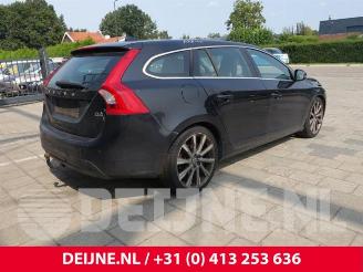 Volvo V-60 V60 I (FW/GW), Combi, 2010 / 2018 2.0 D3 20V picture 7