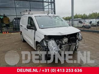 Vrakbiler auto Toyota ProAce ProAce City, Van, 2019 1.2 VVT-i 110 2022/11