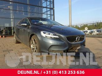 Volvo V-40 V40 (MV), Hatchback 5-drs, 2012 / 2019 1.5 T2 16V Geartronic picture 1