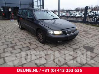 Sloopauto Volvo V-70 V70 (SW), Combi, 1999 / 2008 2.4 20V 140 2004/6
