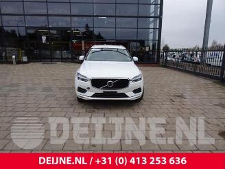Coche siniestrado Volvo Xc-60 XC60 II (UZ), SUV, 2017 2.0 T5 16V AWD 2017/6
