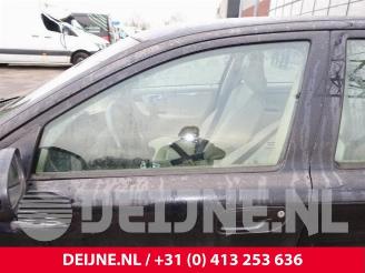 Volvo S-60 S60 I (RS/HV), Sedan, 2000 / 2010 2.4 20V 140 picture 14