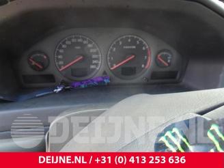 Volvo S-60 S60 I (RS/HV), Sedan, 2000 / 2010 2.4 20V 140 picture 20