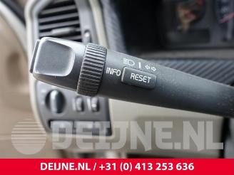 Volvo V-70 V70 (SW), Combi, 1999 / 2008 2.4 20V 170 picture 24