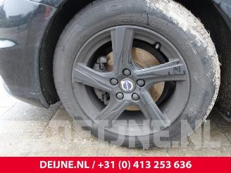 Volvo V-40 V40 (MV), Hatchback 5-drs, 2012 / 2019 2.0 D2 16V picture 10