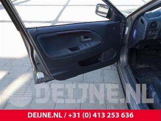 Volvo S-40 S40 (VS), Sedan, 1995 / 2004 2.0 16V picture 16