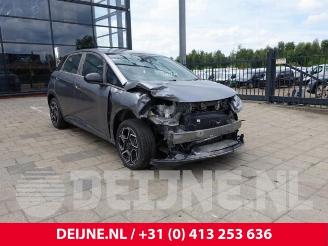 Coche siniestrado BYD Dolphin Dolphin, Hatchback 5-drs, 2021 60 kWh 2025