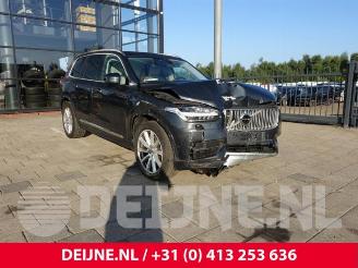 Vrakbiler auto Volvo Xc-90 XC90 II, SUV, 2014 2.0 T8 16V Twin Engine AWD 2015/11