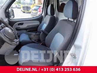 Fiat Doblo Doblo Cargo (223), Van, 2001 / 2010 1.3 D 16V Multijet DPF picture 21