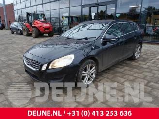 Volvo V-60 V60 I (FW/GW), Combi, 2010 / 2018 1.6 T3 16V picture 3