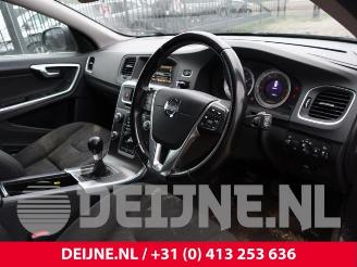 Volvo V-60 V60 I (FW/GW), Combi, 2010 / 2018 1.6 T3 16V picture 31