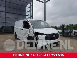 Vrakbiler auto Ford Transit Transit Custom, Bus, 2024 2.0 EcoBlue 136 2025