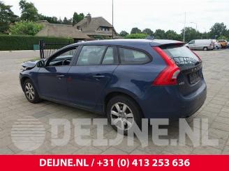 Volvo V-60 V60 I (FW/GW), Combi, 2010 / 2018 2.0 D3 20V picture 5
