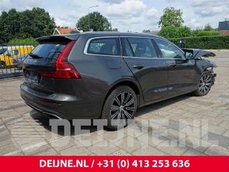 Volvo V-60 V60 II (ZW), Combi, 2018 2.0 T8 16V Plug-in Hybrid AWD picture 7