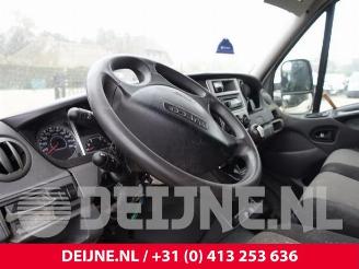 Iveco Daily New Daily IV, Van, 2006 / 2011 35C11V, 35S11V picture 17