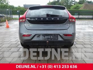 Volvo V-40 V40 (MV), Hatchback 5-drs, 2012 / 2019 2.0 T2 16V picture 6