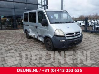 Coche siniestrado Opel Movano Movano (4A1; 4A2; 4B2; 4B3; 4C2; 4C3), Van, 1998 / 2010 1.9 CDTI 2004/7