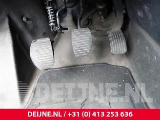 Peugeot Partner Tepee Partner Tepee (7A/B/C/D/E/F/G/J/P/S), MPV, 2008 / 2018 1.6 HDiF 90 16V Phase 1 picture 21