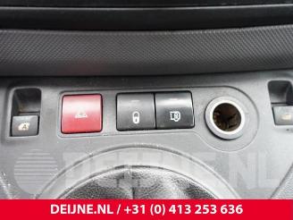 Peugeot Partner Tepee Partner Tepee (7A/B/C/D/E/F/G/J/P/S), MPV, 2008 / 2018 1.6 HDiF 90 16V Phase 1 picture 33