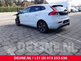 Volvo V-40 V40 (MV), Hatchback 5-drs, 2012 / 2019 2.0 D2 16V picture 5