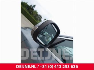Volvo V-40 V40 (MV), Hatchback 5-drs, 2012 / 2019 2.0 D2 16V picture 12