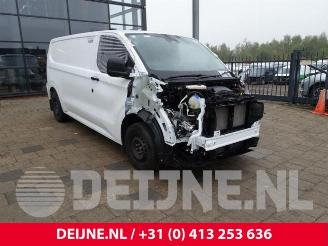 Auto da rottamare Ford Transit Transit Custom, Van, 2023 2.0 EcoBlue 110 2024/1