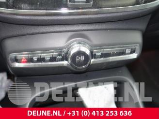 Volvo XC40 XC40 (XZ), SUV, 2017 1.5 T4 Plug-in Hybrid 12V picture 28