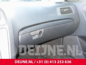 Volvo V-70 V70 (SW), Combi, 1999 / 2008 2.4 20V 170 picture 28