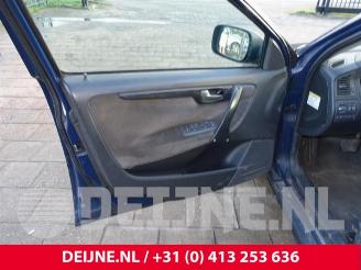 Volvo V-70 V70 (SW), Combi, 1999 / 2008 2.4 20V 170 picture 16