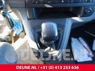 Peugeot Expert Expert (V1/VA/VB/VE/VF/VT/VY), Van, 2016 1.5 BlueHDi 100 picture 25