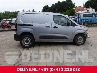 Peugeot Partner Partner (EA//EF/EN/EU), Van, 2018 e-Partner 50 kWh picture 8