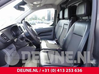 Peugeot Expert Expert (V1/VA/VB/VE/VF/VT/VY), Van, 2016 2.0 Blue HDi 150 16V picture 19